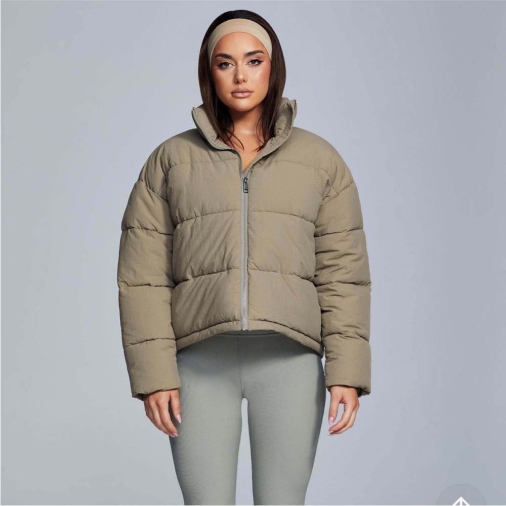 Meshki Puffer Coat Jacket In Taupe Size S Athleisure Gorpcore Outdoors